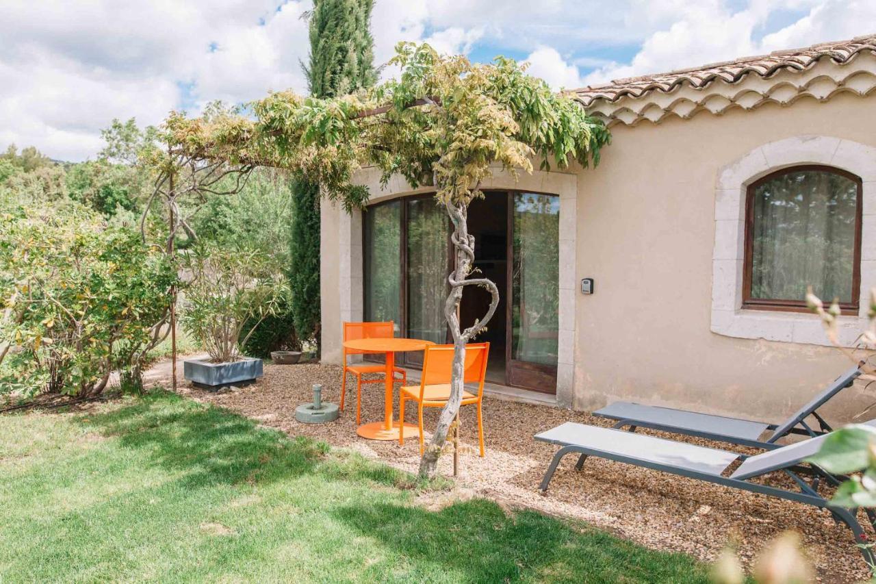 Le Mas De Cink Saint-Saturnin-les-Apt Luaran gambar