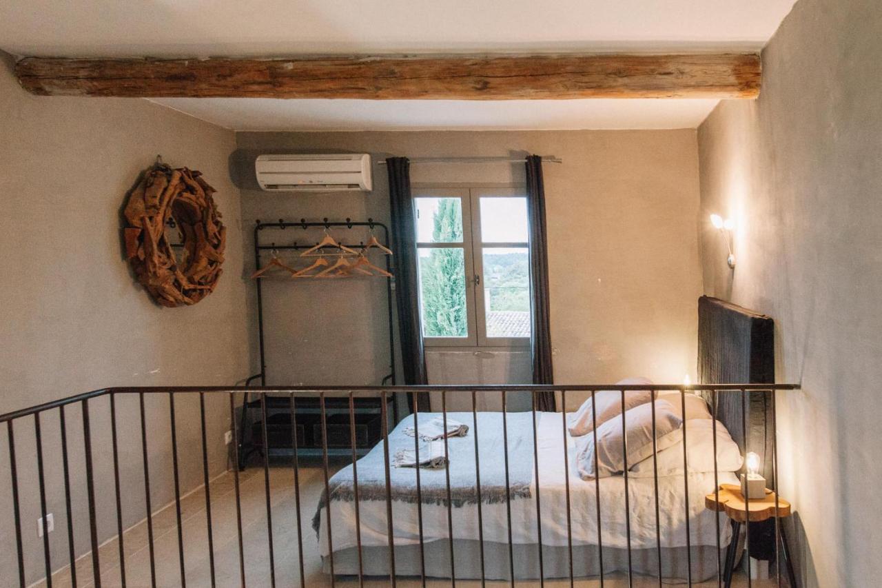 Le Mas De Cink Saint-Saturnin-les-Apt Luaran gambar