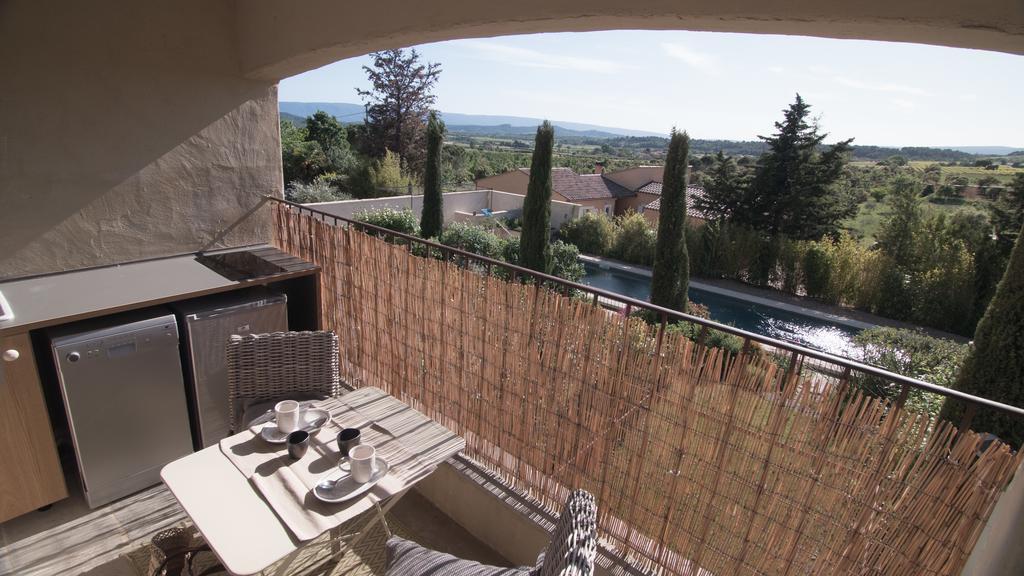 Le Mas De Cink Saint-Saturnin-les-Apt Luaran gambar